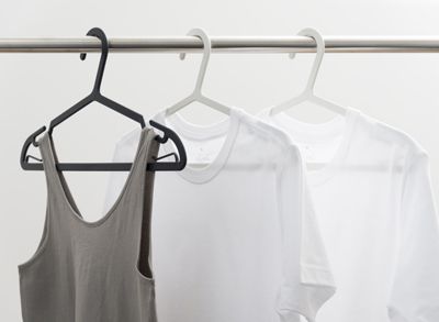 plusminuszero-housekeeping-Simple_Hanger