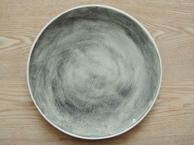 Wonki Ware _ORGANIC DINNER PLATE BLACK_003