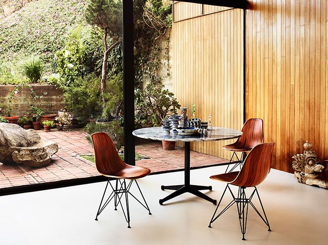 Eames Molded Wood Chair