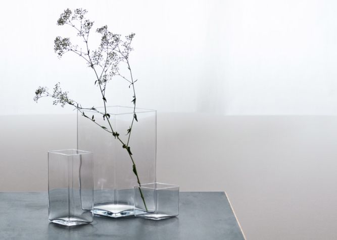 Ruutu-vases-by-Bouroullec-brothers-for-Iittala_003