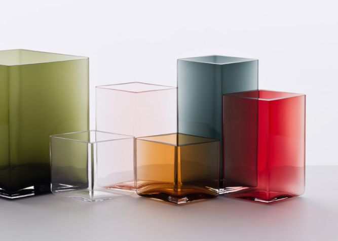 Ruutu-vases-by-Bouroullec-brothers-for-Iittala_010