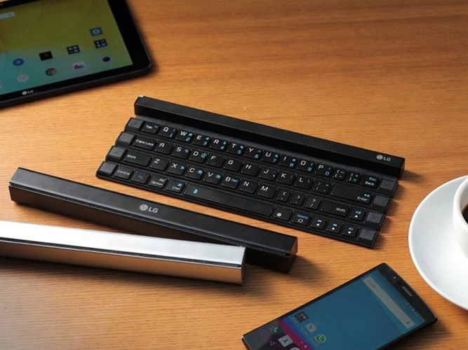 LG reveals rollable desktop keyboard_001