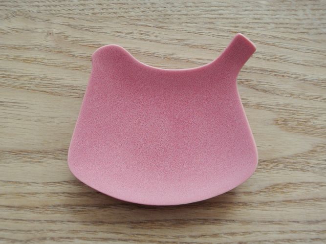 yumiko iihoshi porcelain_tori plate_pink_002