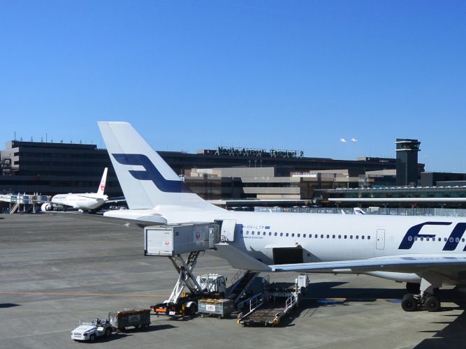 FINNAIR_001