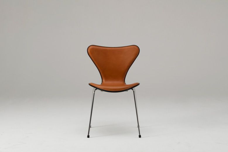 fritzhansen-3107-actus_01