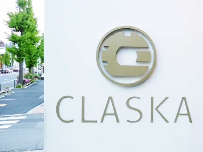 CLASKA（クラスカ）の福箱、大小2種類あって限定80箱販売