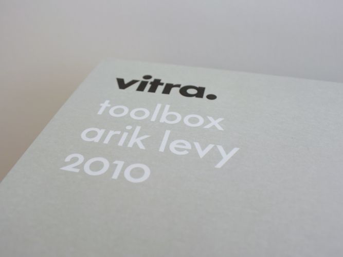 vitra-pop-up-store_toolbox-pink_report_002