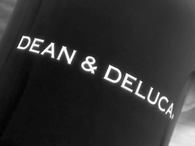 DEAN & DELUCA「トーキョーマグ」初の限定カラー「ブラック」販売中