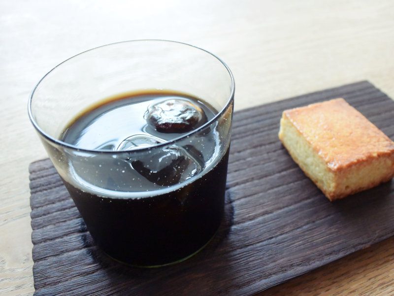 岩本清商店の「ちょこっとトレー」とtoheのスコーン