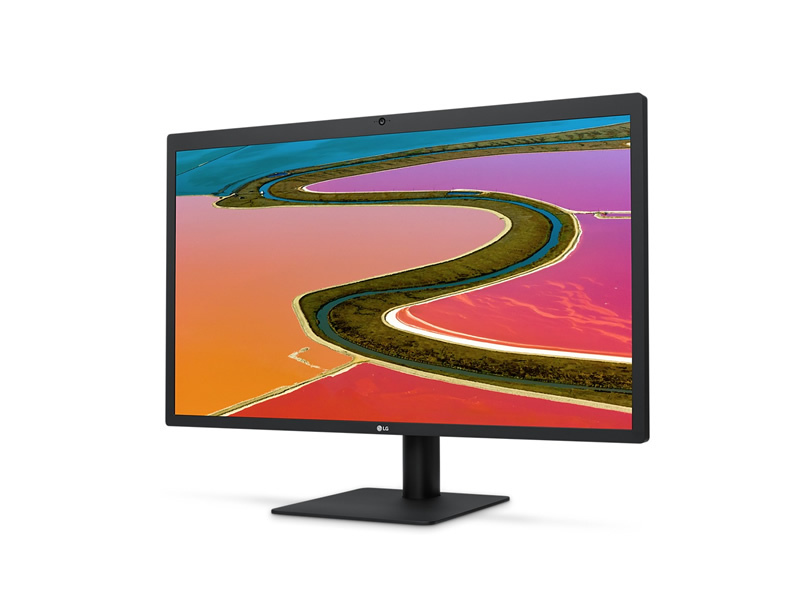 LG UltraFine 5K Display_002