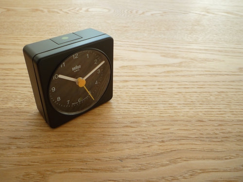 BRAUN clock 005