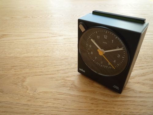 BRAUN clock 006