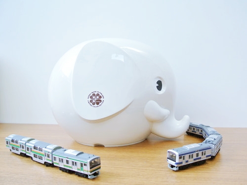 Norsu Elephant Bank White Limited 006