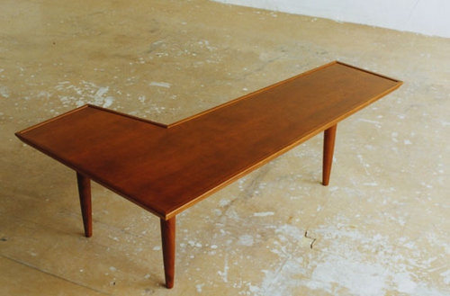 PACIFIC FURNITURE SERVICEの「RUDDER TEA TABLE」