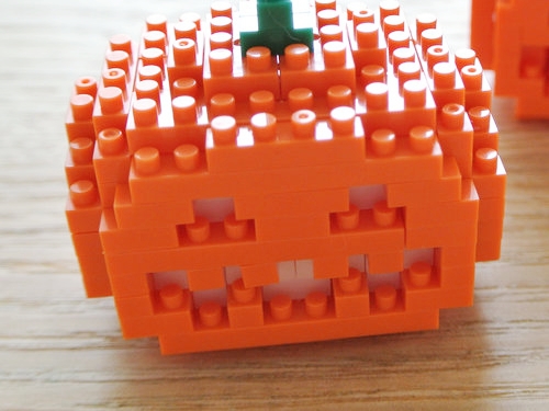 nanoblock halloween 2012 006